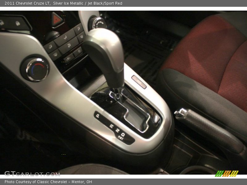 Silver Ice Metallic / Jet Black/Sport Red 2011 Chevrolet Cruze LT