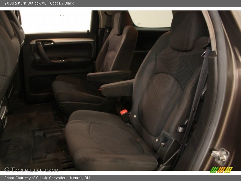 Cocoa / Black 2008 Saturn Outlook XE