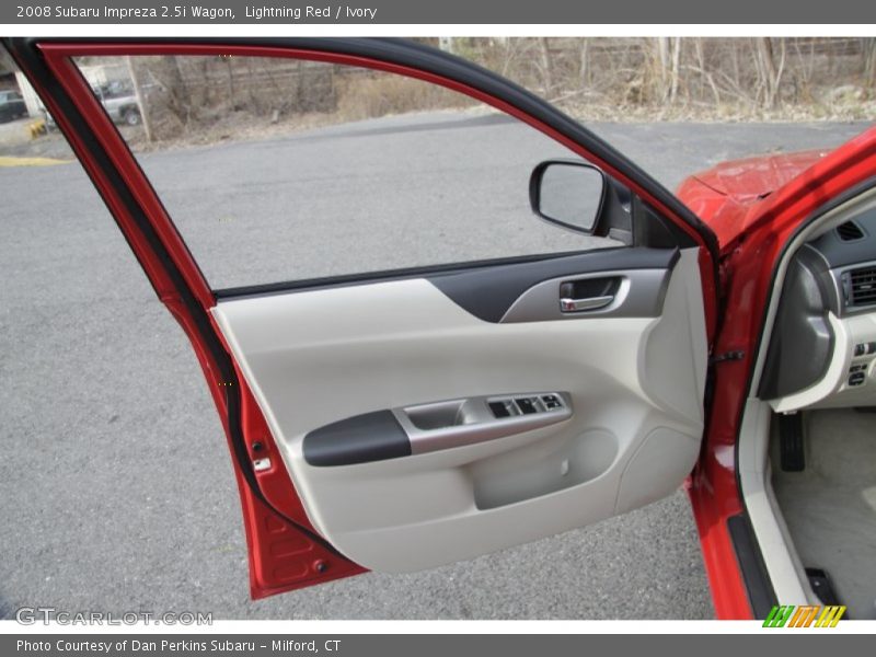 Lightning Red / Ivory 2008 Subaru Impreza 2.5i Wagon