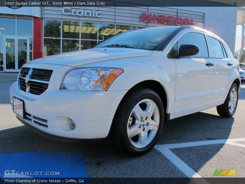 Stone White / Dark Slate Gray 2007 Dodge Caliber SXT