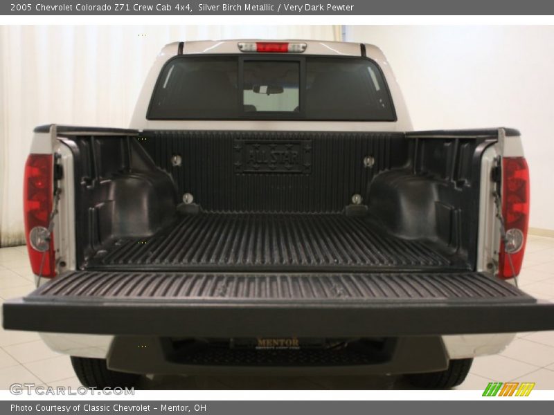 Silver Birch Metallic / Very Dark Pewter 2005 Chevrolet Colorado Z71 Crew Cab 4x4