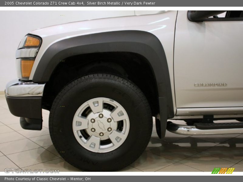 Silver Birch Metallic / Very Dark Pewter 2005 Chevrolet Colorado Z71 Crew Cab 4x4