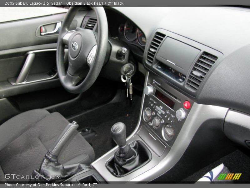 Obsidian Black Pearl / Off Black 2009 Subaru Legacy 2.5i Sedan