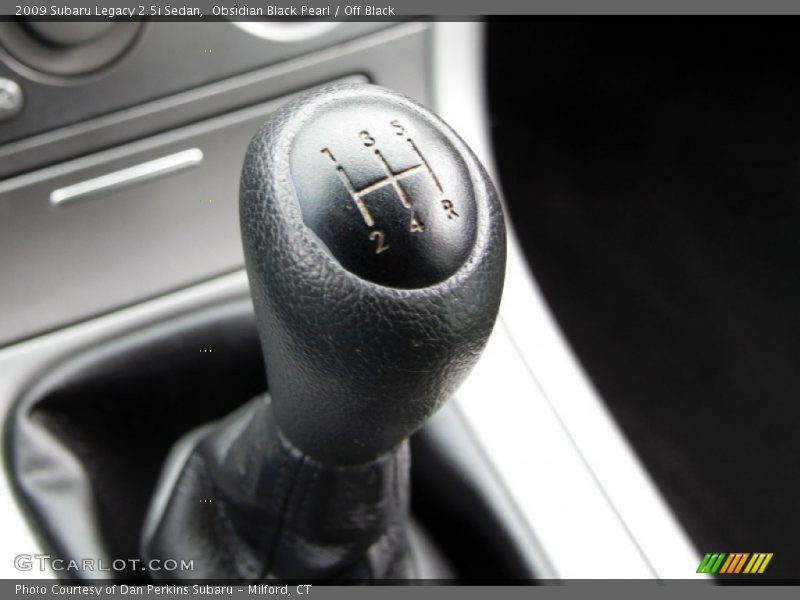 Obsidian Black Pearl / Off Black 2009 Subaru Legacy 2.5i Sedan