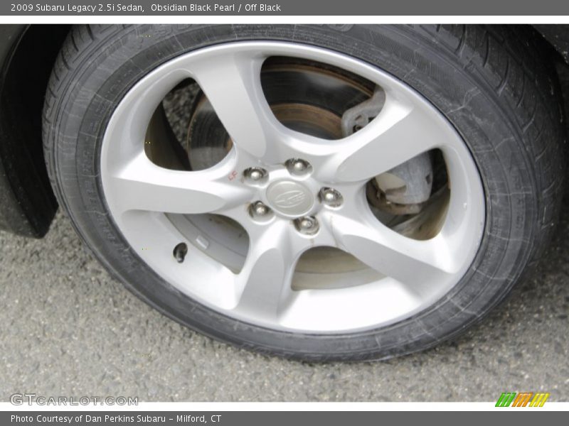 Obsidian Black Pearl / Off Black 2009 Subaru Legacy 2.5i Sedan