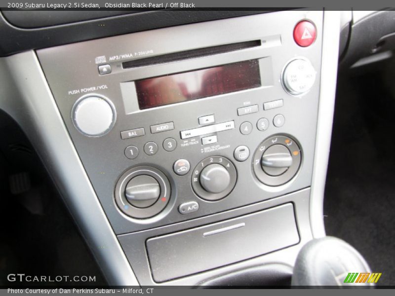 Obsidian Black Pearl / Off Black 2009 Subaru Legacy 2.5i Sedan