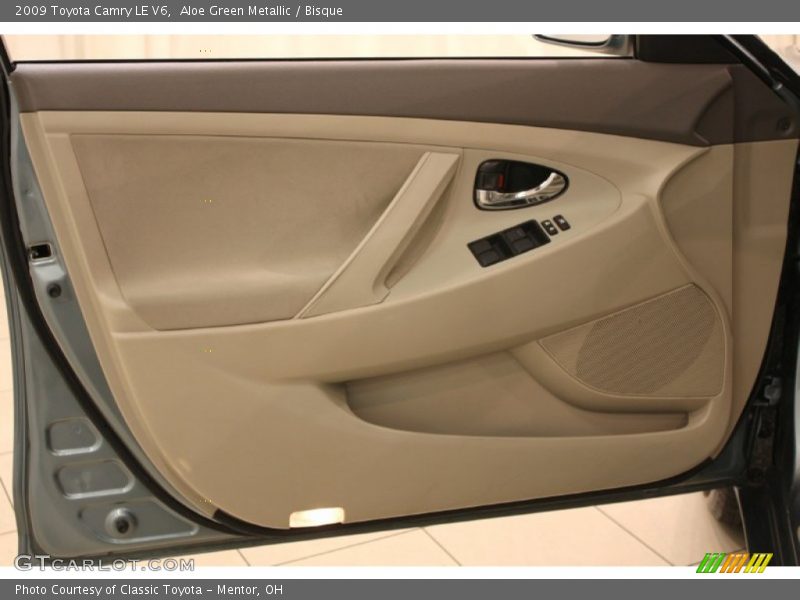 Aloe Green Metallic / Bisque 2009 Toyota Camry LE V6