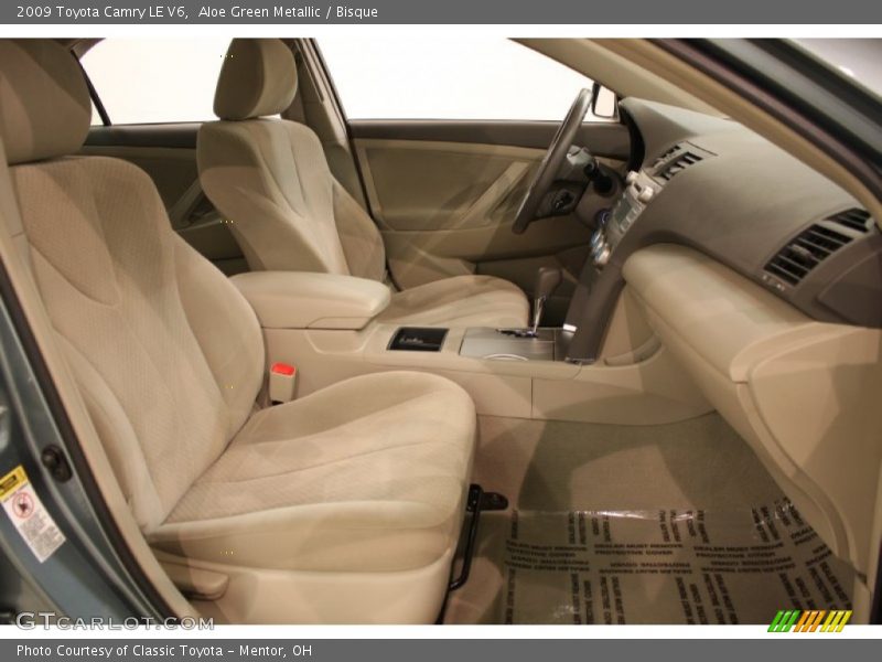 Aloe Green Metallic / Bisque 2009 Toyota Camry LE V6