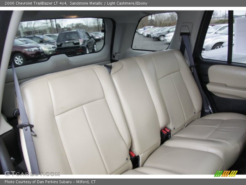 Sandstone Metallic / Light Cashmere/Ebony 2006 Chevrolet TrailBlazer LT 4x4