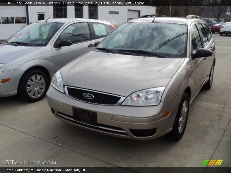 Pueblo Gold Metallic / Dark Pebble/Light Pebble 2007 Ford Focus ZXW SES Wagon