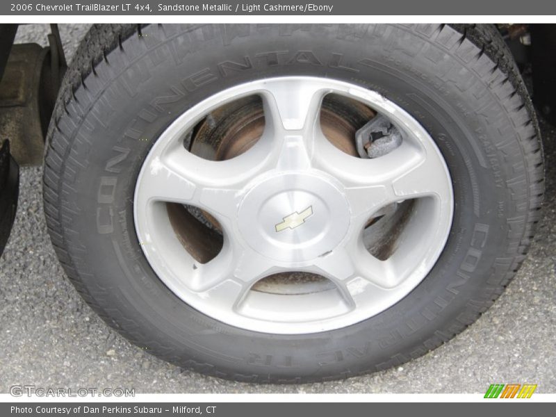 Sandstone Metallic / Light Cashmere/Ebony 2006 Chevrolet TrailBlazer LT 4x4