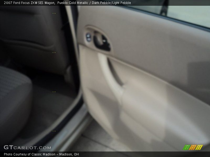 Pueblo Gold Metallic / Dark Pebble/Light Pebble 2007 Ford Focus ZXW SES Wagon