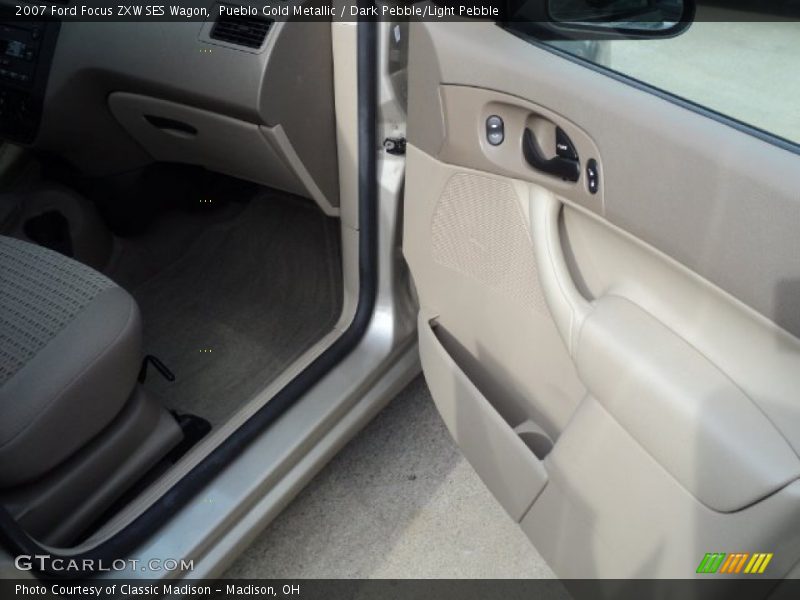 Pueblo Gold Metallic / Dark Pebble/Light Pebble 2007 Ford Focus ZXW SES Wagon