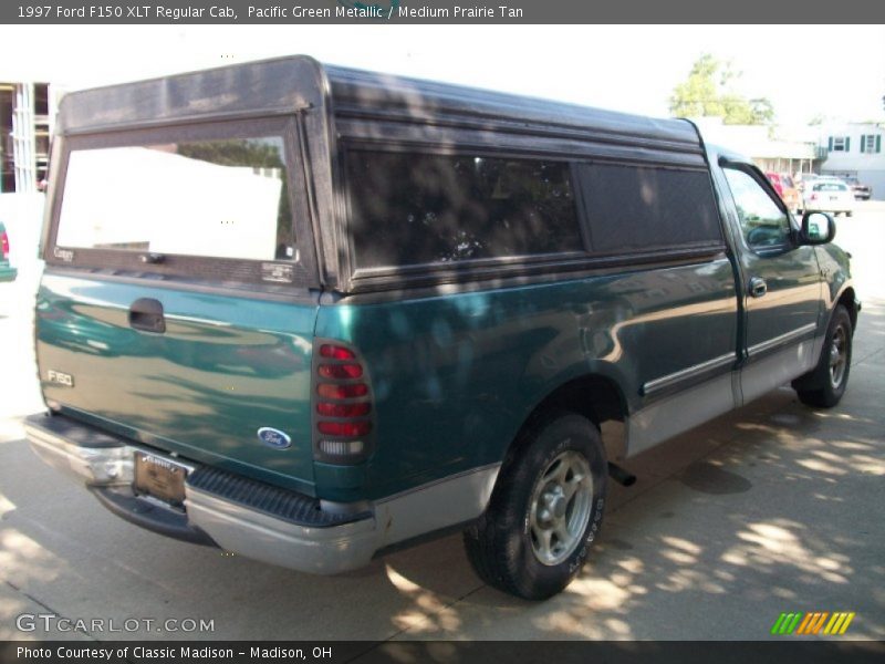 Pacific Green Metallic / Medium Prairie Tan 1997 Ford F150 XLT Regular Cab