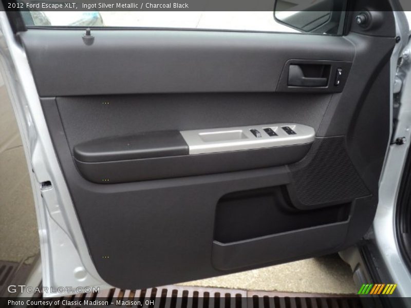 Ingot Silver Metallic / Charcoal Black 2012 Ford Escape XLT