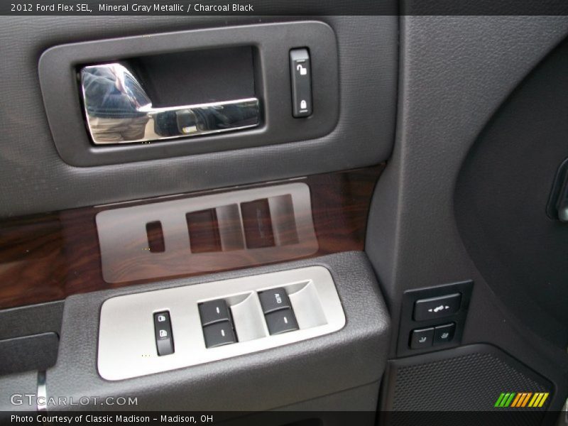 Mineral Gray Metallic / Charcoal Black 2012 Ford Flex SEL