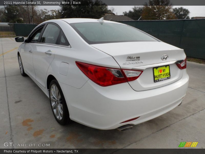 Shimmering White / Black 2011 Hyundai Sonata SE