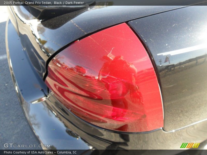 Black / Dark Pewter 2005 Pontiac Grand Prix Sedan