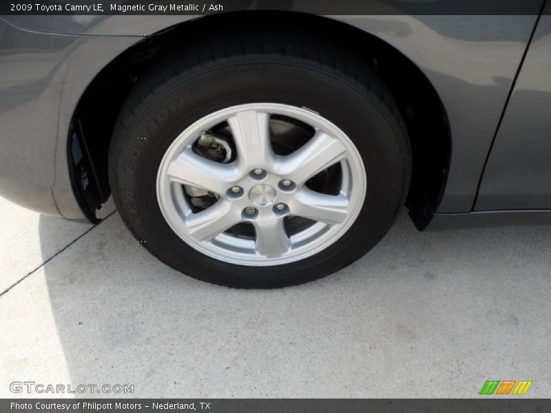 Magnetic Gray Metallic / Ash 2009 Toyota Camry LE