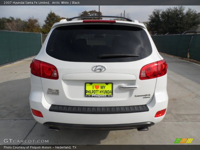 Arctic White / Black 2007 Hyundai Santa Fe Limited