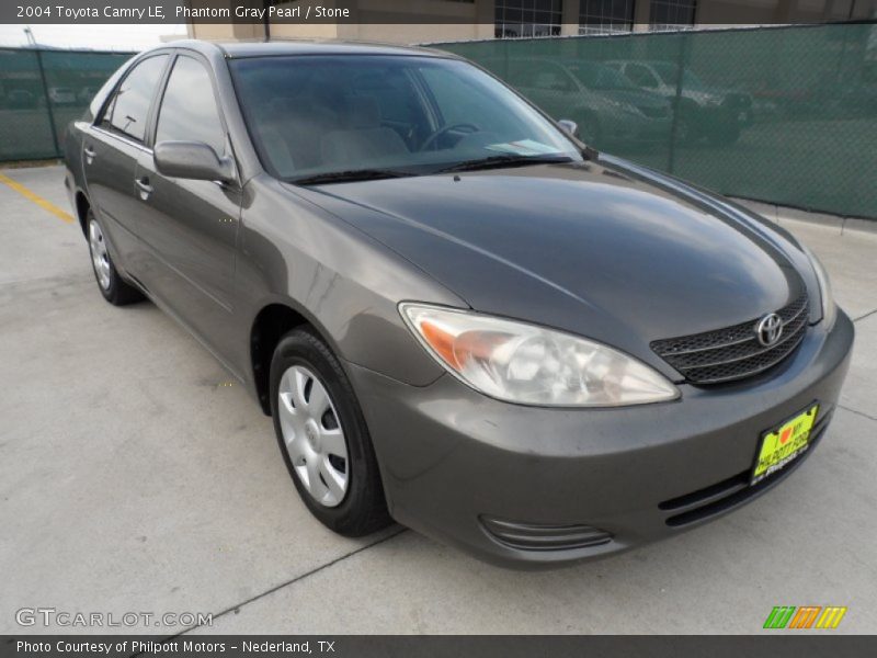 Phantom Gray Pearl / Stone 2004 Toyota Camry LE