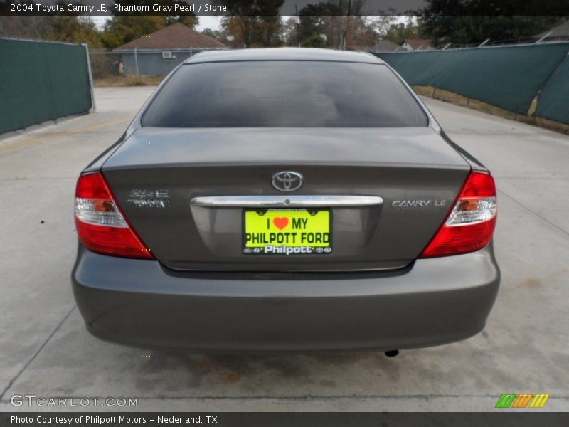 Phantom Gray Pearl / Stone 2004 Toyota Camry LE