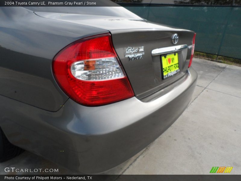 Phantom Gray Pearl / Stone 2004 Toyota Camry LE