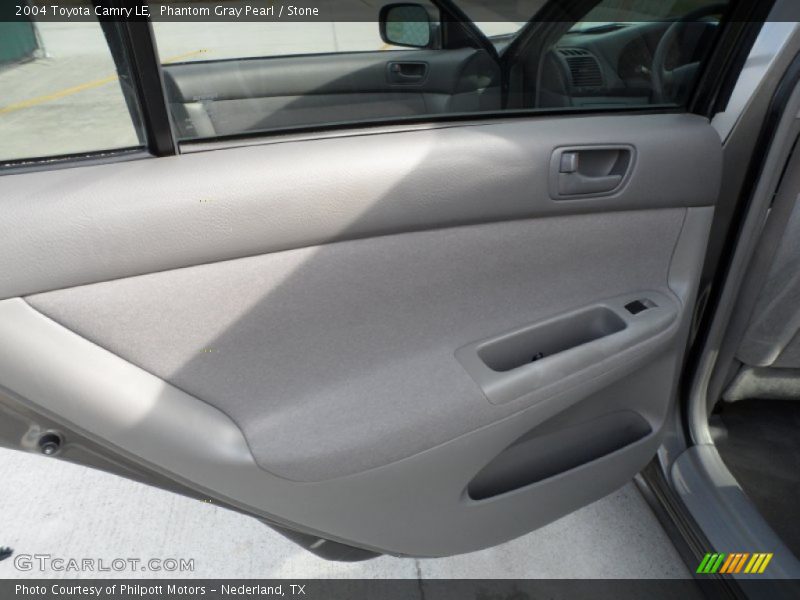 Phantom Gray Pearl / Stone 2004 Toyota Camry LE