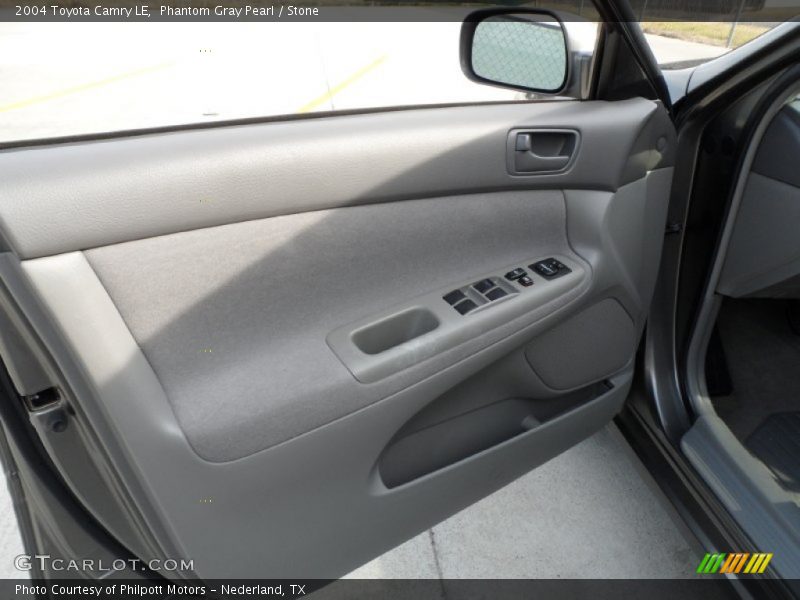Phantom Gray Pearl / Stone 2004 Toyota Camry LE