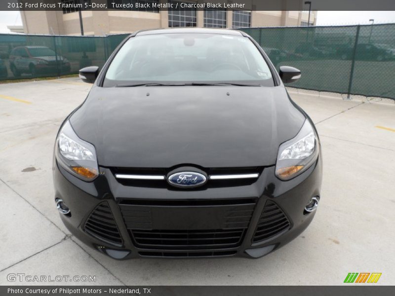 Tuxedo Black Metallic / Charcoal Black Leather 2012 Ford Focus Titanium 5-Door