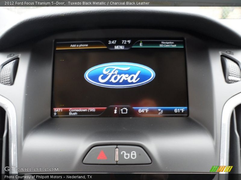 Tuxedo Black Metallic / Charcoal Black Leather 2012 Ford Focus Titanium 5-Door