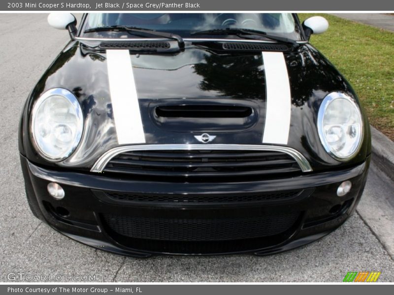 Jet Black / Space Grey/Panther Black 2003 Mini Cooper S Hardtop