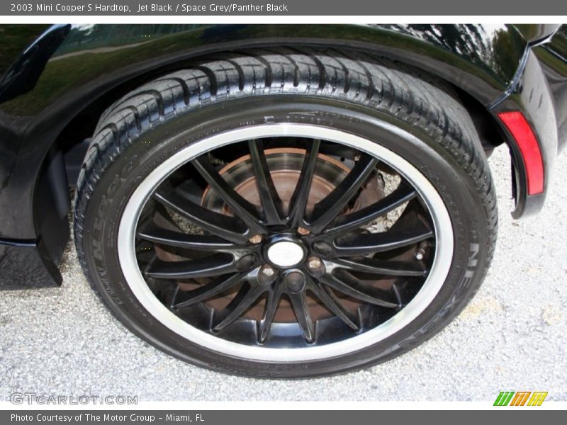 Jet Black / Space Grey/Panther Black 2003 Mini Cooper S Hardtop