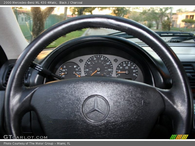 Black / Charcoal 2000 Mercedes-Benz ML 430 4Matic