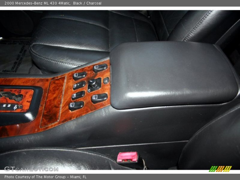 Black / Charcoal 2000 Mercedes-Benz ML 430 4Matic