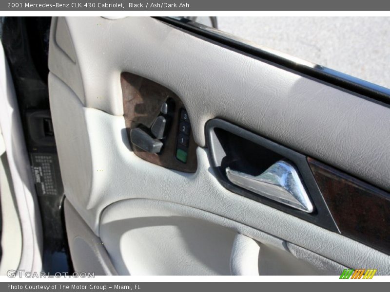 Black / Ash/Dark Ash 2001 Mercedes-Benz CLK 430 Cabriolet