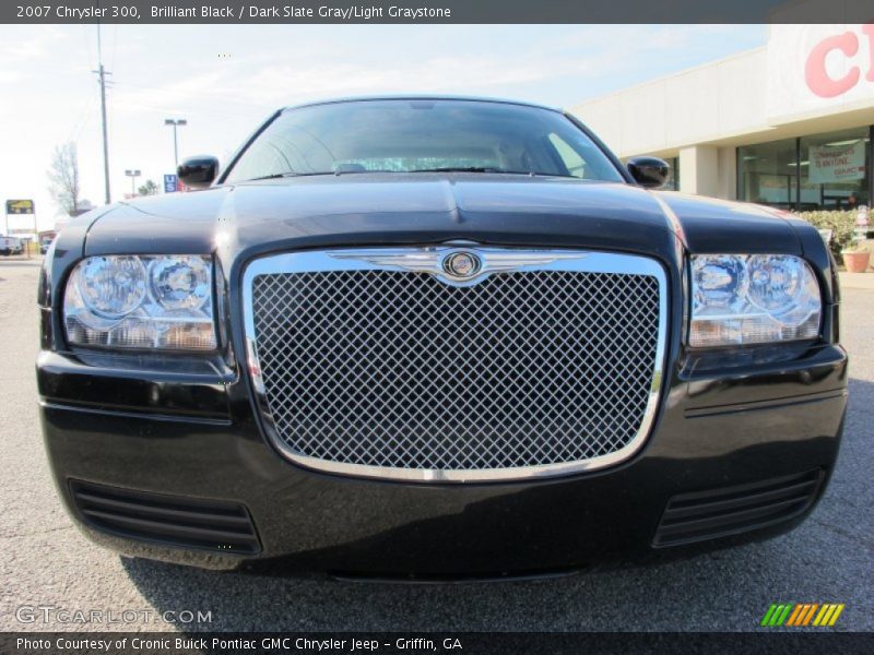 Brilliant Black / Dark Slate Gray/Light Graystone 2007 Chrysler 300