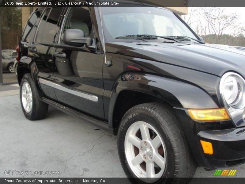 Black Clearcoat / Medium Slate Gray 2005 Jeep Liberty Limited