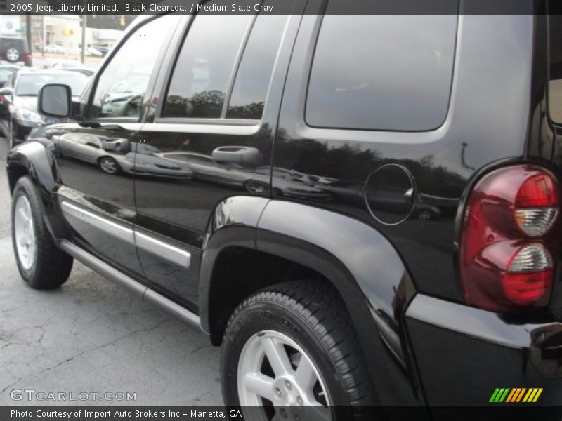 Black Clearcoat / Medium Slate Gray 2005 Jeep Liberty Limited