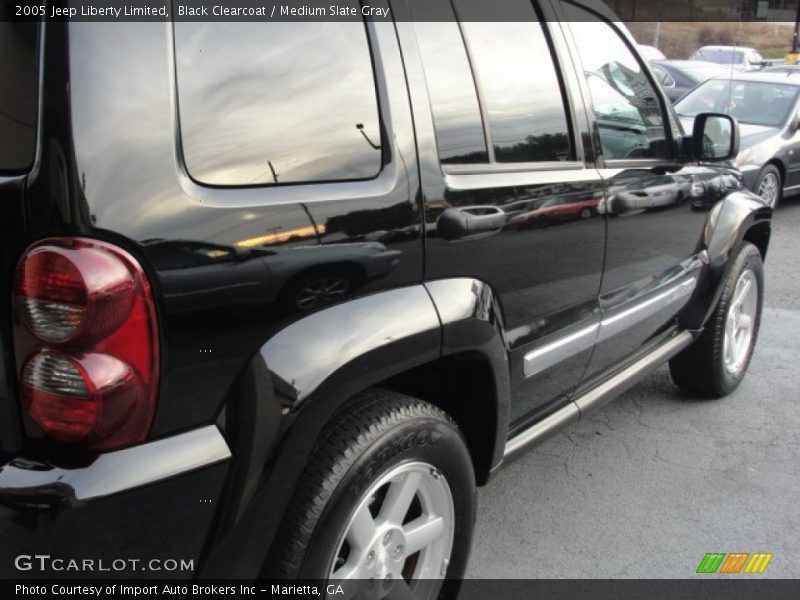 Black Clearcoat / Medium Slate Gray 2005 Jeep Liberty Limited