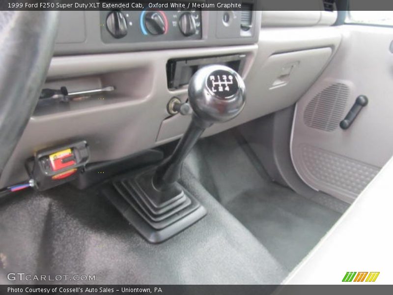 Oxford White / Medium Graphite 1999 Ford F250 Super Duty XLT Extended Cab