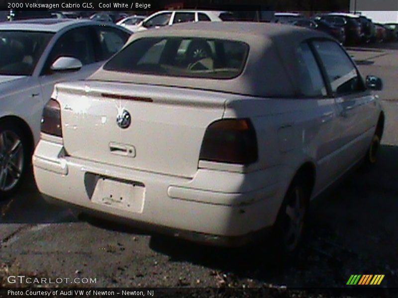 Cool White / Beige 2000 Volkswagen Cabrio GLS