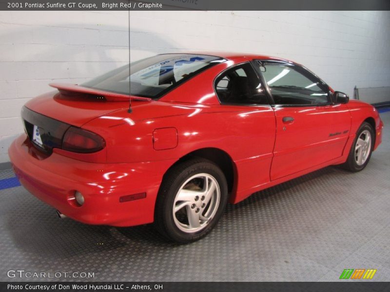 Bright Red / Graphite 2001 Pontiac Sunfire GT Coupe