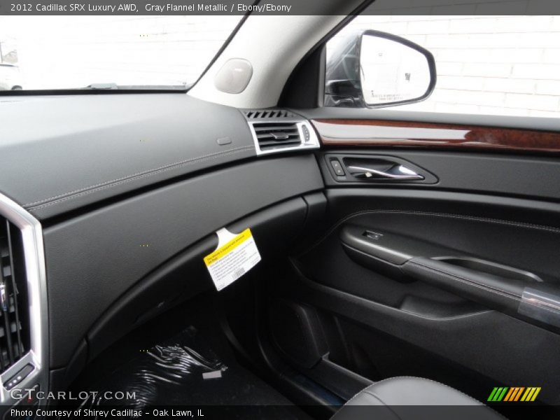 Gray Flannel Metallic / Ebony/Ebony 2012 Cadillac SRX Luxury AWD