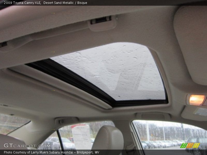 Desert Sand Metallic / Bisque 2009 Toyota Camry XLE