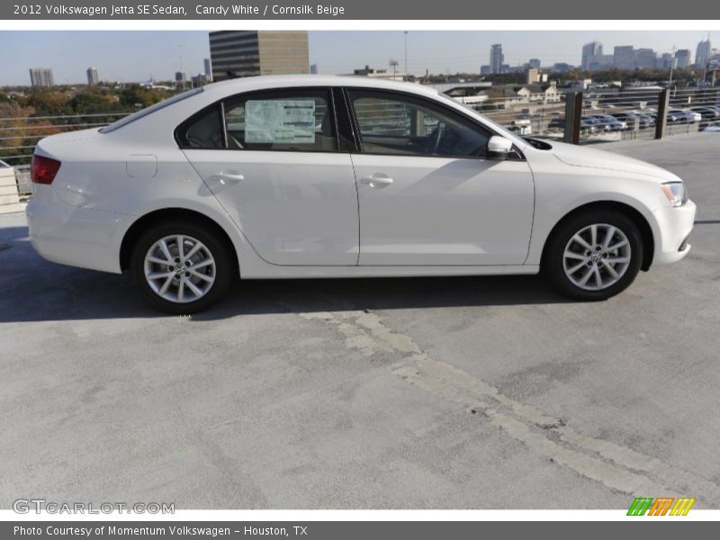 Candy White / Cornsilk Beige 2012 Volkswagen Jetta SE Sedan
