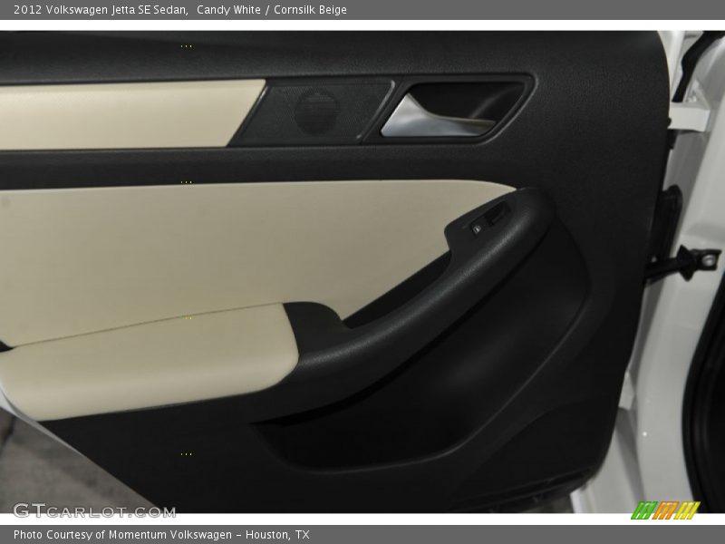 Candy White / Cornsilk Beige 2012 Volkswagen Jetta SE Sedan