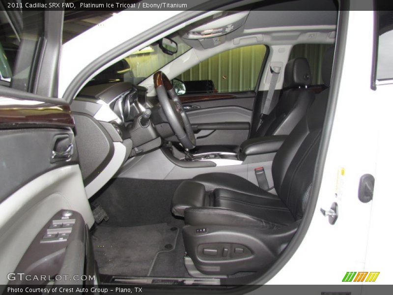 Platinum Ice Tricoat / Ebony/Titanium 2011 Cadillac SRX FWD