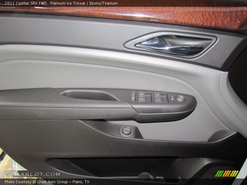 Platinum Ice Tricoat / Ebony/Titanium 2011 Cadillac SRX FWD