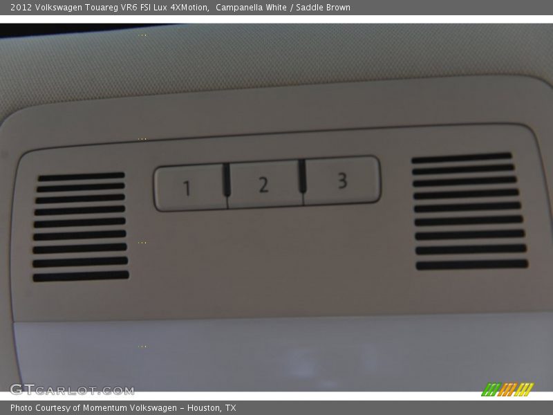 Campanella White / Saddle Brown 2012 Volkswagen Touareg VR6 FSI Lux 4XMotion
